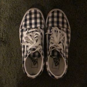 Vans black and white 8